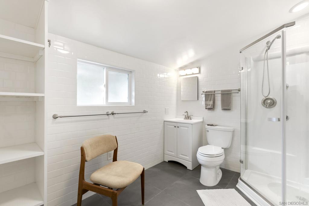 4020 Front St - photo 10