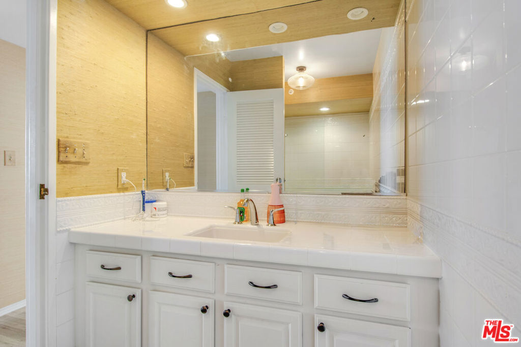 MLS #25589989 image #14