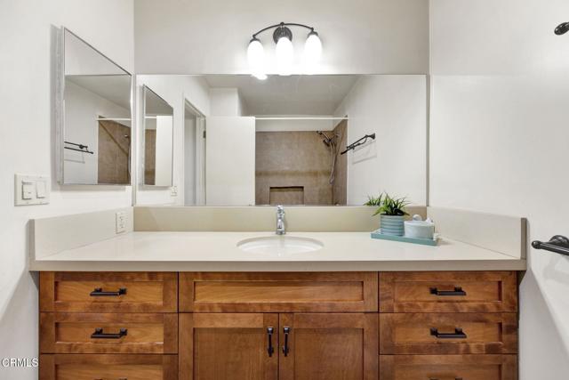 1127 E Del Mar Avenue, Pasadena CA: https://media.crmls.org/mediaz/3004f0d5-b0ac-4454-8d49-e47295e4ca00.jpg