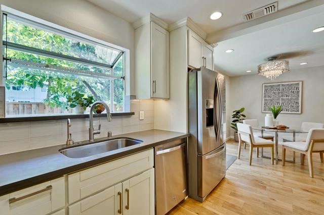 411 Lotus Lane, Mountain View CA: https://media.crmls.org/mediaz/30051e72-30cc-4024-9232-544e572fc528.jpg