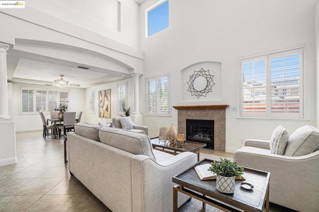 5235 Ramsdell Ct, Antioch CA: https://media.crmls.org/mediaz/3006b97e-24c0-4fd8-9451-81c6128d443e.jpg