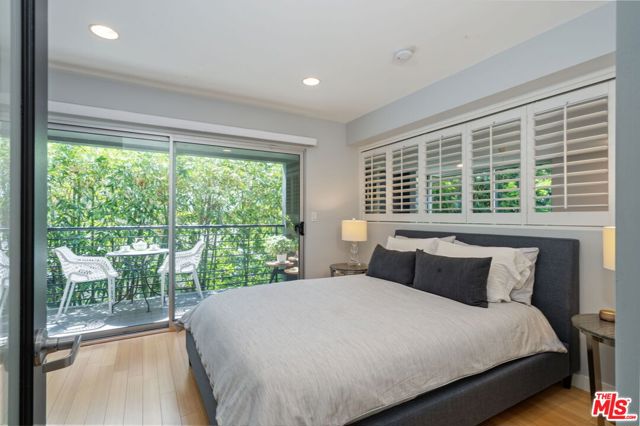 2 Bed Home for Sale in Los Angeles, California
