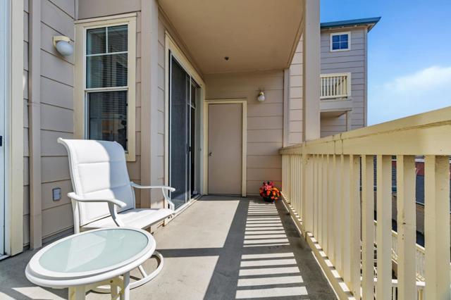 1400 El Camino Real, South San Francisco CA: https://media.crmls.org/mediaz/3007ab8c-931f-459a-889b-9b38c33fb45e.jpg