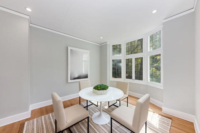 85 Fagan Drive, Hillsborough CA: https://media.crmls.org/mediaz/3008b7d1-7cc1-4794-8b05-bd0750a8e635.jpg