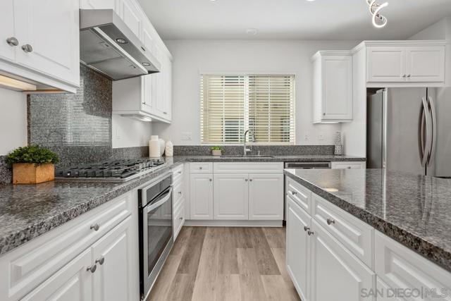 12932 Peppergrass Creek Gate, San Diego CA: https://media.crmls.org/mediaz/30095d0e-a3e6-4719-9d8c-c631d737e4bb.jpg