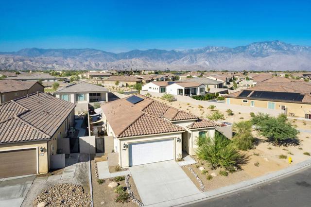 57 Claret, Rancho Mirage CA: https://media.crmls.org/mediaz/300b77a7-6daf-4c2d-984e-59cf220f9c61.jpg