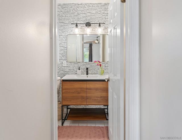 4357 Mount Hukee Ave, San Diego CA: https://media.crmls.org/mediaz/300c2c85-f4ff-4e73-8d3e-6061eb784f43.jpg