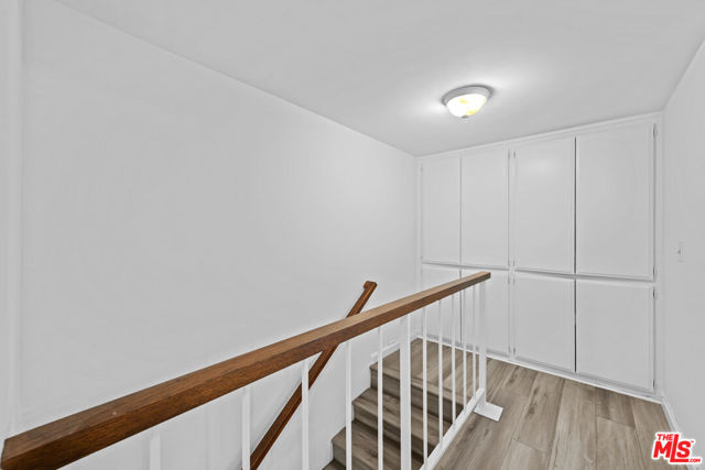 21901 Lassen Street, Chatsworth CA: https://media.crmls.org/mediaz/300cea0f-4570-48fe-845d-72ec19aeeaf2.jpg