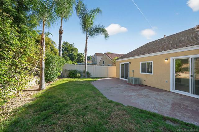 31850 Via Barraza, Temecula CA: https://media.crmls.org/mediaz/300d49c1-36de-490f-840d-0a2a6b2811a5.jpg