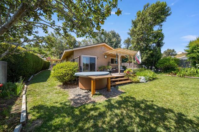 905 Discovery Street, San Marcos CA: https://media.crmls.org/mediaz/300e08e9-8823-49f1-8ffd-11fcce5453cb.jpg