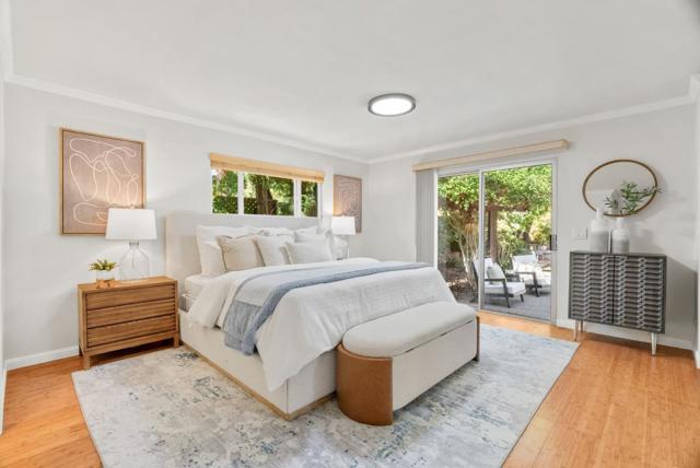 10500 Creston Drive, Los Altos CA: https://media.crmls.org/mediaz/301173a4-8adc-4082-b113-74351765d957.jpg