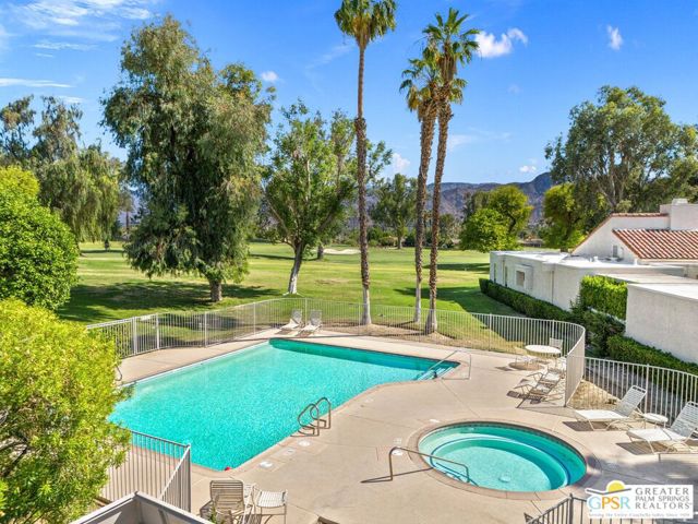 747 Inverness Drive, Rancho Mirage CA: https://media.crmls.org/mediaz/301177dc-9893-46c6-b6cb-a82bfb104d2c.jpg