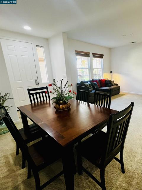 113 Carmel St, San Pablo CA: https://media.crmls.org/mediaz/3011be4b-23e6-432a-a8da-9a96e87e93f3.jpg