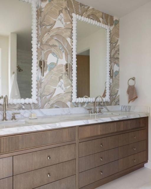 120 24th Avenue, Santa Cruz CA: https://media.crmls.org/mediaz/3011cead-d12a-443f-a0c7-2871cb77e9a9.jpg