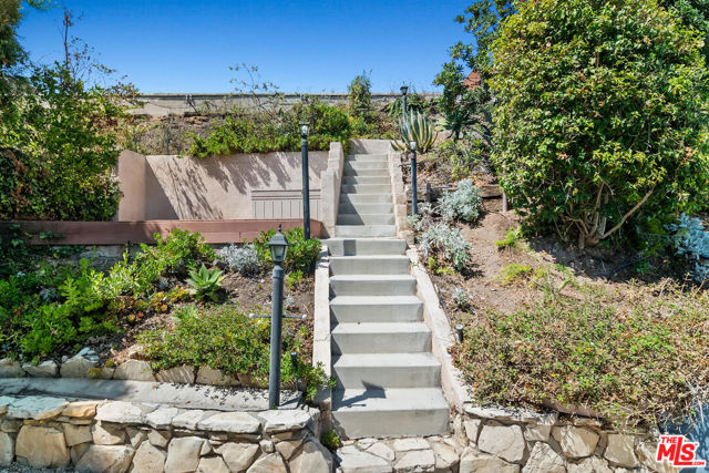 Drew Fenton | 18133 Wakecrest Drive Malibu CA | MLS: 7378249