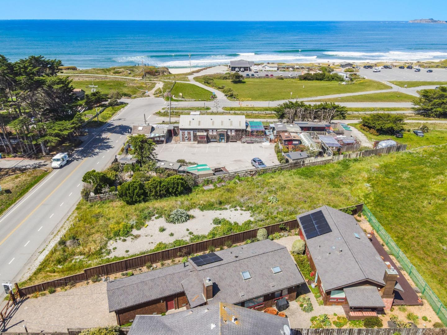 137 Kelly Avenue, Half Moon Bay CA: https://media.crmls.org/mediaz/3012be85-ed52-4d48-81b0-5a293f52ffe9