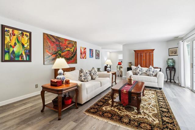 9704 Indian Creek Way, Escondido CA: https://media.crmls.org/mediaz/3013f5d9-4fab-431e-b225-2ff23e7bb04e.jpg