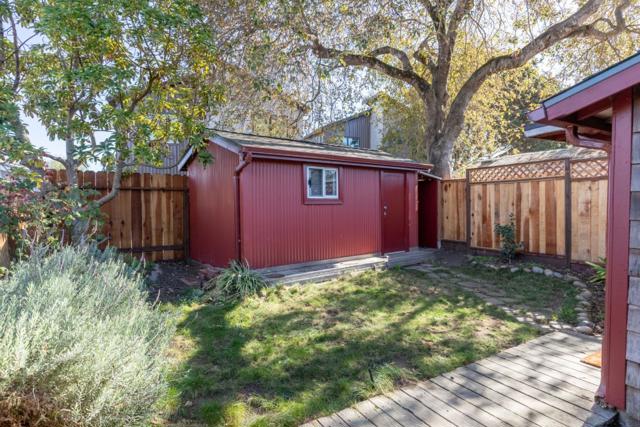 1122 Seabright Avenue, Santa Cruz CA: https://media.crmls.org/mediaz/3014a436-a127-467e-b7d7-09a909dda3cb.jpg