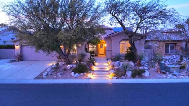 1002 Alta Cresta, Palm Springs CA: https://media.crmls.org/mediaz/3015cc49-7593-4e8c-a1bc-d67d228af965.jpg