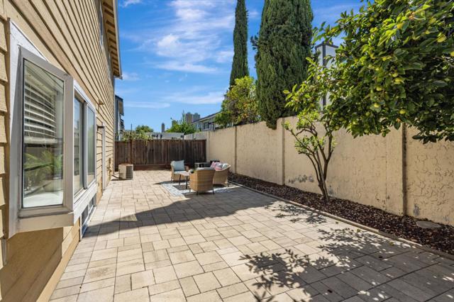 952 Coventry Way, Milpitas CA: https://media.crmls.org/mediaz/301747c4-071e-4292-9066-53b6fad158da.jpg