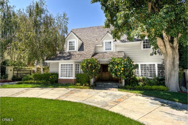 Detail Gallery Image 1 of 5 For 3935 Mary Ellen Ave, Studio City,  CA 91604 - 4 Beds | 3/1 Baths