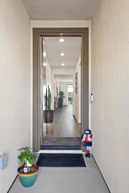 25709 Buckeye Meadow Lane, Homeland CA: https://media.crmls.org/mediaz/30188a53-ca12-4f4f-8aaa-158531c3898d.jpg