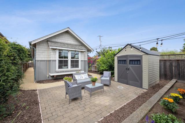 484 Poplar Street, Half Moon Bay CA: https://media.crmls.org/mediaz/301b7461-9655-4fe7-8dc9-57da7622e58e.jpg