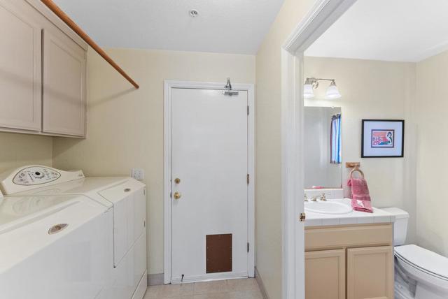 4445 Esta Lane, Soquel CA: https://media.crmls.org/mediaz/301baef1-8848-4d20-94dd-7291390bd229.jpg
