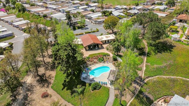 525 W El Norte, Escondido CA: https://media.crmls.org/mediaz/301c5a02-6252-4786-ab52-998732a4385e.jpg