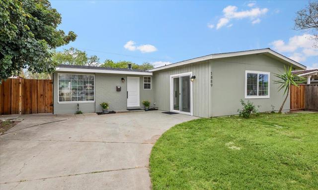 1889 Sarasota Way, San Jose CA: https://media.crmls.org/mediaz/301dc442-f5d7-469e-a36b-429635d08aaf.jpg