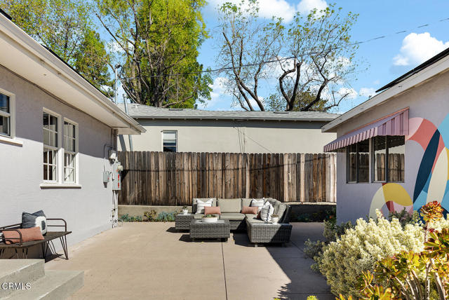 Detail Gallery Image 27 of 44 For 3600 Buena Vista Ave, Glendale,  CA 91208 - 3 Beds | 2/1 Baths