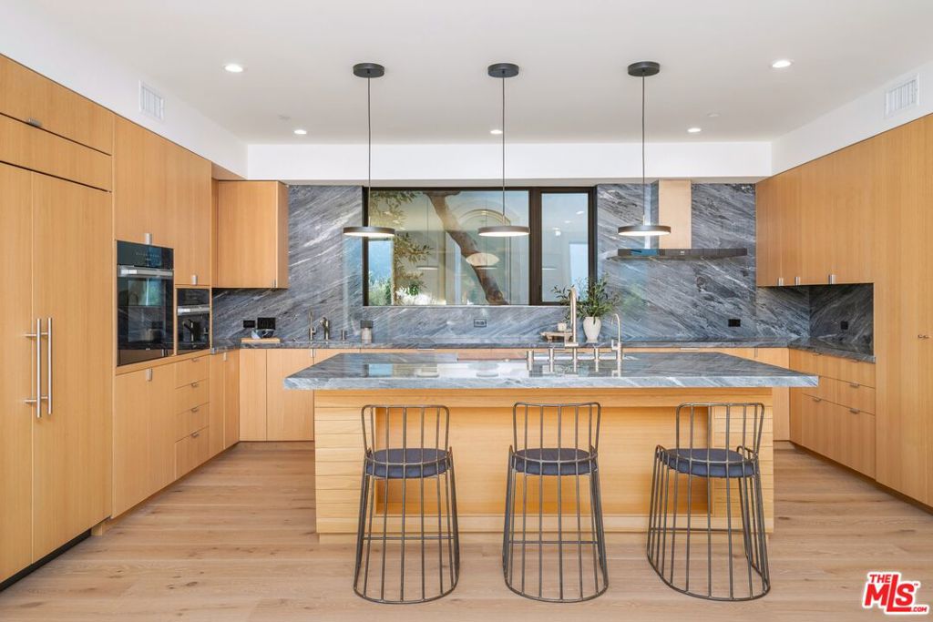 MLS #26858325 image #3
