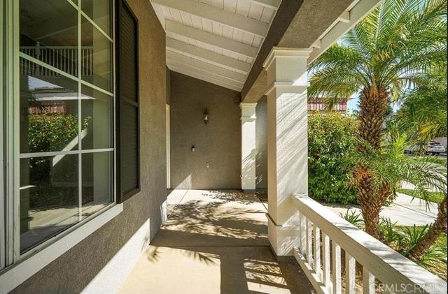 42944 Calle Reva, Temecula CA: https://media.crmls.org/mediaz/301f623e-246c-4f82-8a29-8c5da1db4c48.jpg