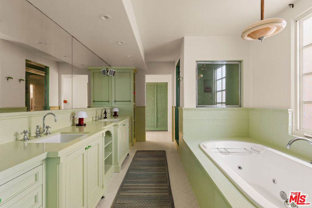 MLS #26845055 image #8