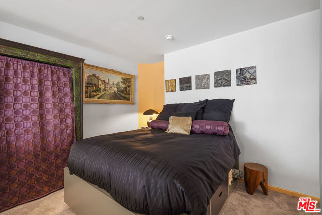 1100 Wilshire Boulevard, Los Angeles CA: https://media.crmls.org/mediaz/3020ecd8-41f0-4516-9d24-11ce0cfe4634.jpg