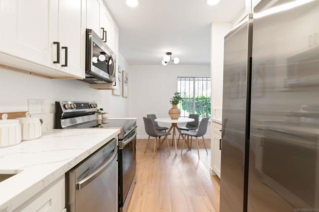 540 Oakdale Ln, El Cajon CA: https://media.crmls.org/mediaz/3020f3ab-9298-4127-94a4-ce4475c31739.jpg