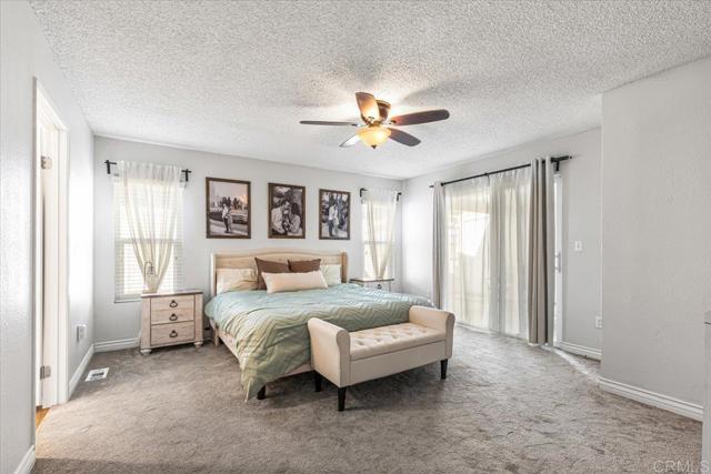 15935 Spring Oaks Rd, El Cajon CA: https://media.crmls.org/mediaz/3022099b-dbe5-4c97-bb20-b10b22ff762e.jpg