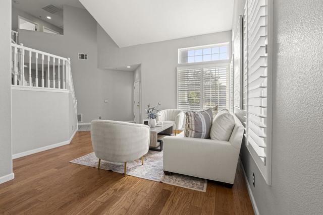 32447 Pacific Grove Way, Union City CA: https://media.crmls.org/mediaz/3023b11f-f64f-49bd-8d33-b564f5d953ac.jpg