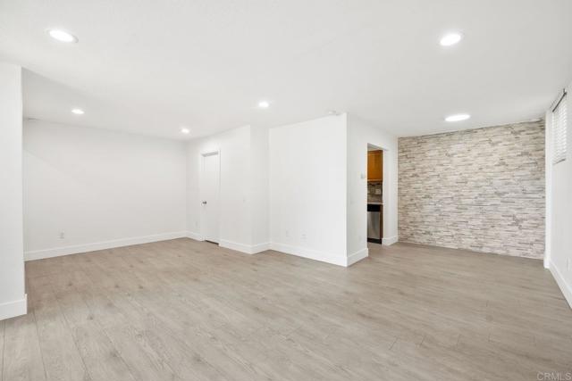 Detail Gallery Image 4 of 25 For 1350 N Escondido Bld #17,  Escondido,  CA 92026 - 0 Beds | 1 Baths
