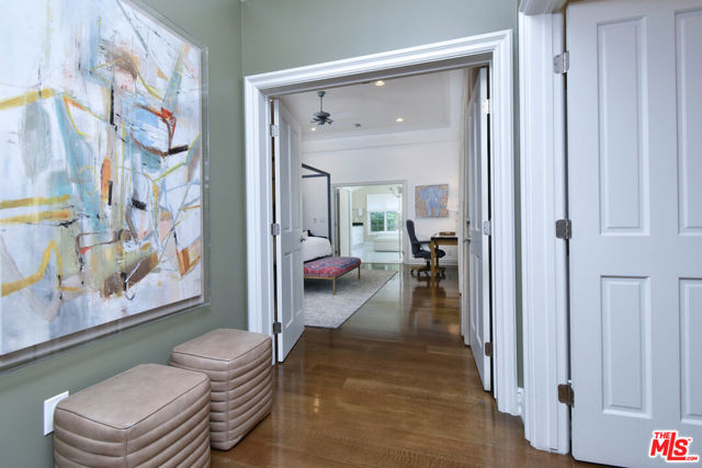4177 KESTER Avenue, Sherman Oaks CA: https://media.crmls.org/mediaz/302480a8-d037-449f-a895-f8199d9a969d.jpg