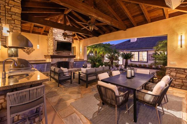 Detail Gallery Image 31 of 50 For 1091 Park Hill Pl, Vista,  CA 92081 - 4 Beds | 3 Baths