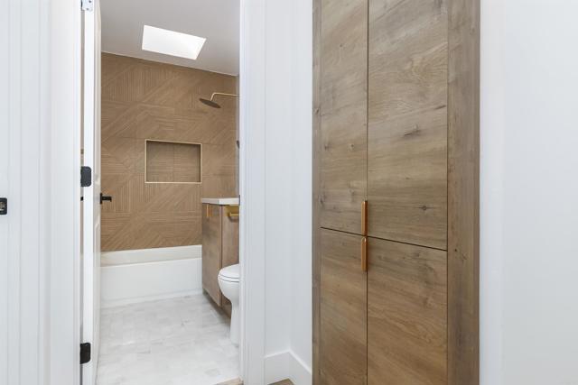 Detail Gallery Image 32 of 75 For 3840 Tomahawk Ln, San Diego,  CA 92117 - 5 Beds | 2 Baths