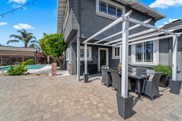 14526 Berry Way, San Jose CA: https://media.crmls.org/mediaz/3025ed88-ac86-421f-9114-6fd2698e6525.jpg