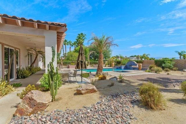 50 Oakmont Drive, Rancho Mirage, CA 92270