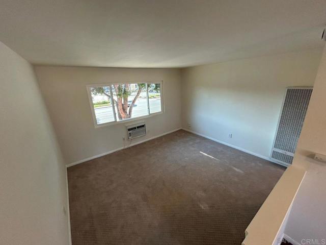 9739 Winter Gardens Blvd, Lakeside CA: https://media.crmls.org/mediaz/30269784-800f-47b7-9914-6b6ed5412eaa.jpg