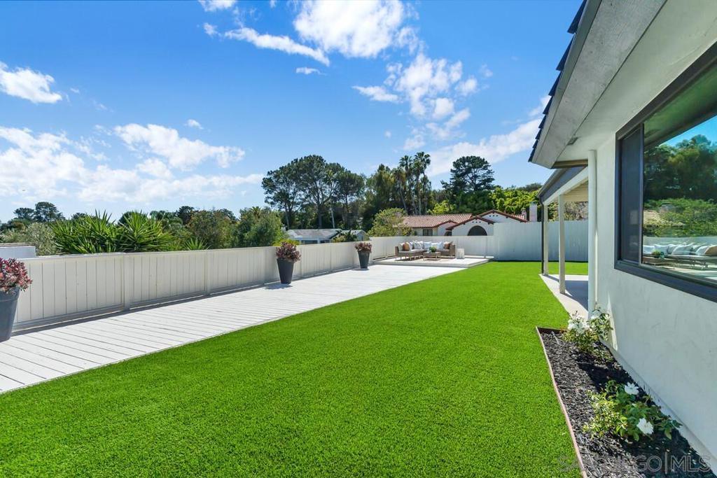 2105 Harbour Heights Rd - photo 10