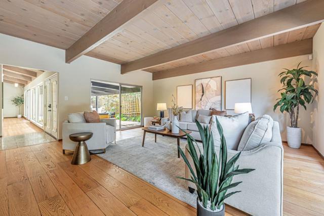 1620 Notre Dame Avenue, Belmont CA: https://media.crmls.org/mediaz/302937bd-04c1-4102-b0de-95e92af40208.jpg