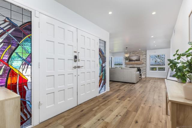 6641 Murray Park Dr, San Diego CA: https://media.crmls.org/mediaz/302a827d-5c8b-4694-8d05-935f18997426.jpg