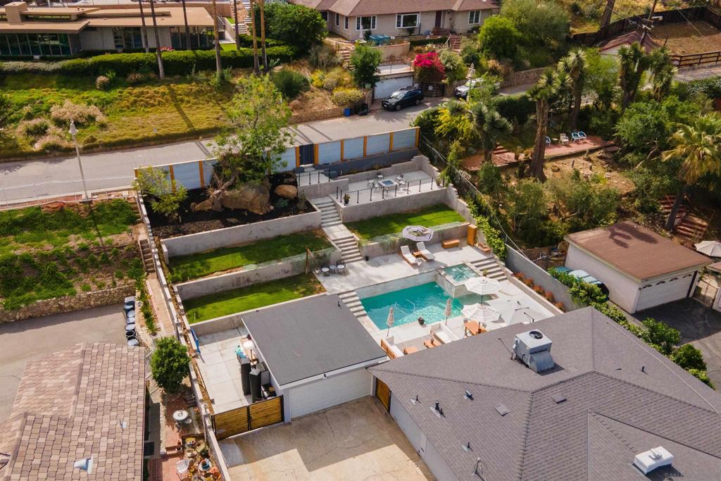 MLS #250027362SD img 35