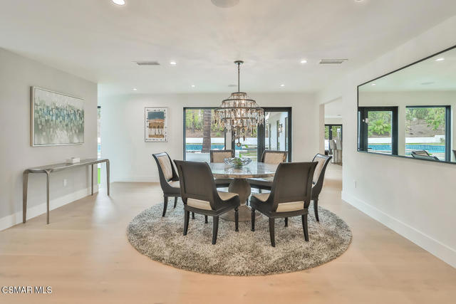 31754 Foxfield Drive, Westlake Village CA: https://media.crmls.org/mediaz/302c11d6-841b-410f-bc9e-c34051bc29da.jpg